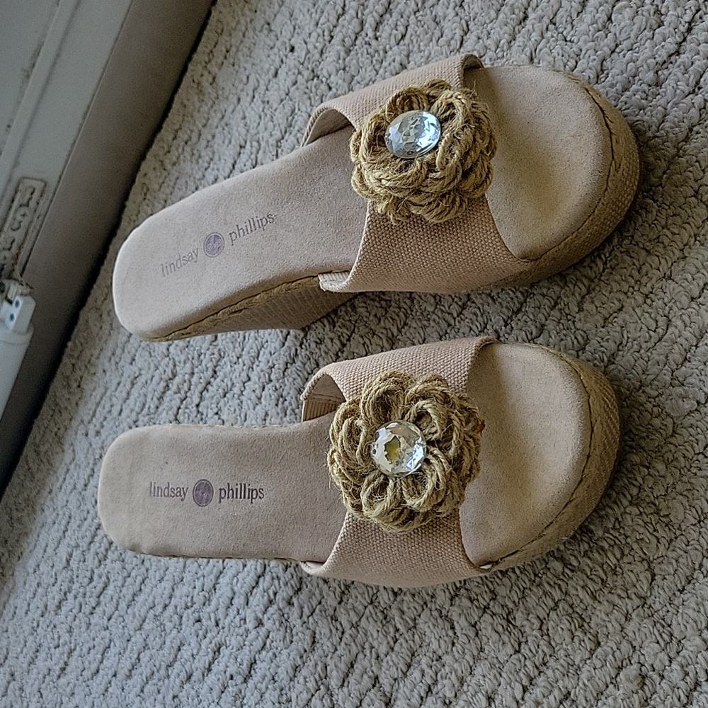 Sandals by Lindsay Phillips sz 7.5
